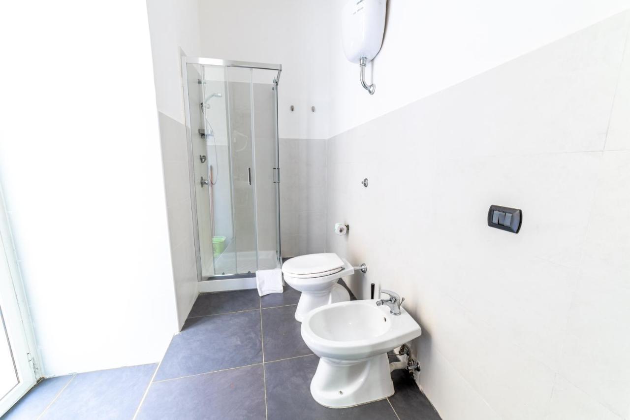 Arka Apartments Nápoly Kültér fotó